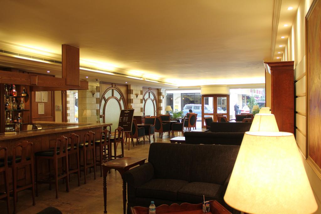 ביירות Napoleon Hotel מראה חיצוני תמונה