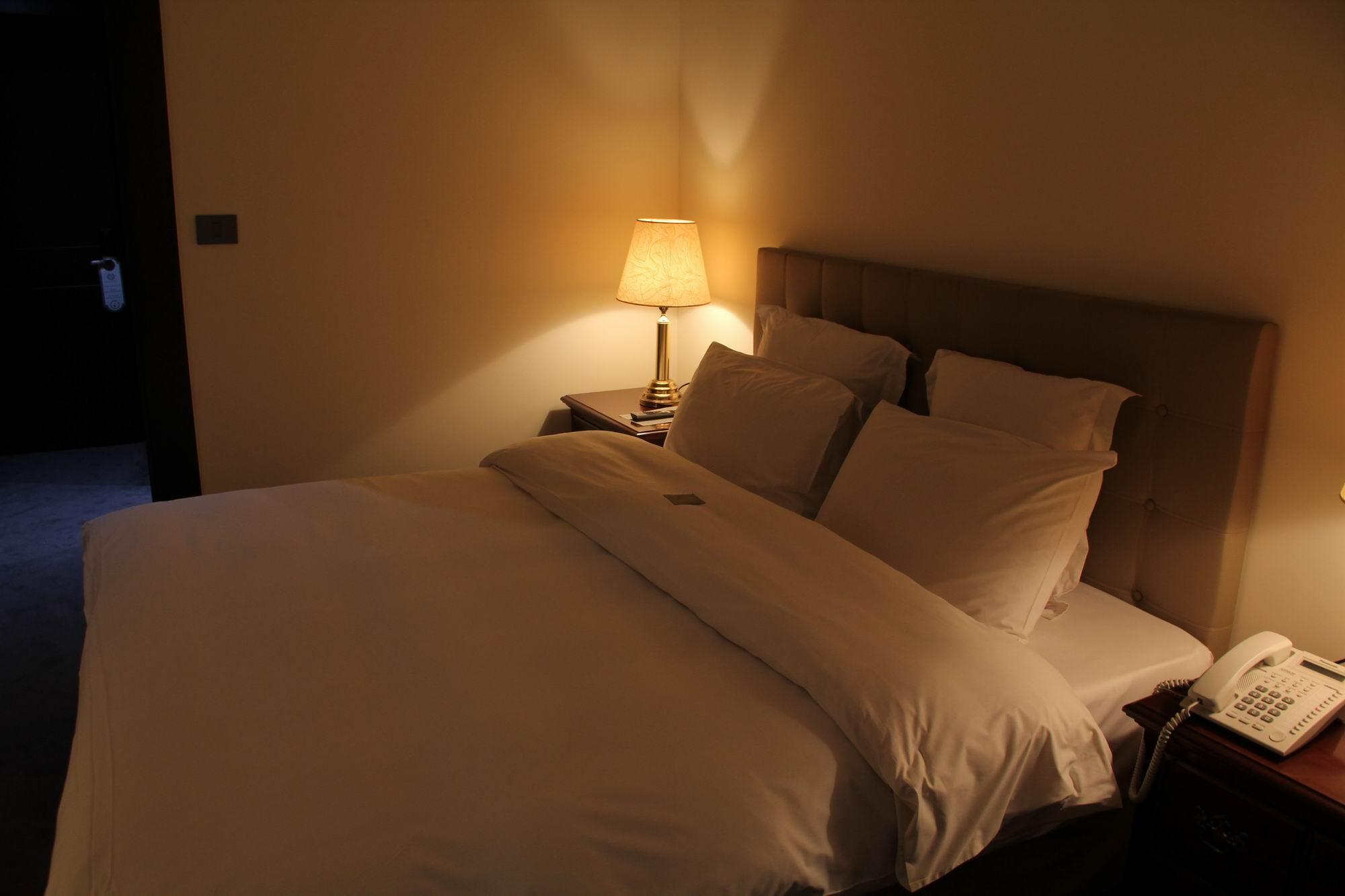 ביירות Napoleon Hotel מראה חיצוני תמונה